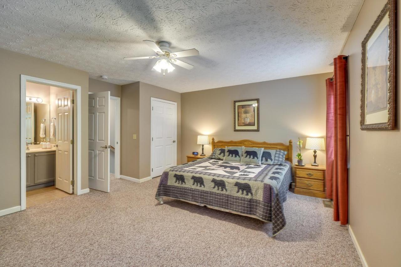 Gatlinburg Vacation Rental Balcony With Hot Tub! Extérieur photo