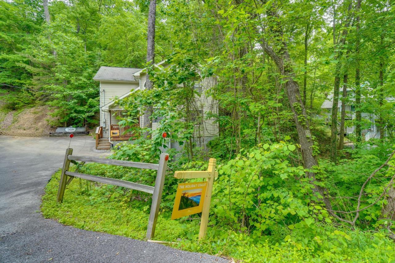 Gatlinburg Vacation Rental Balcony With Hot Tub! Extérieur photo