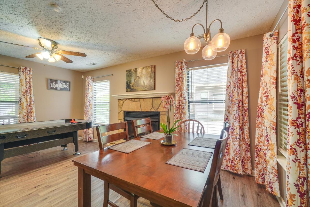 Gatlinburg Vacation Rental Balcony With Hot Tub! Extérieur photo