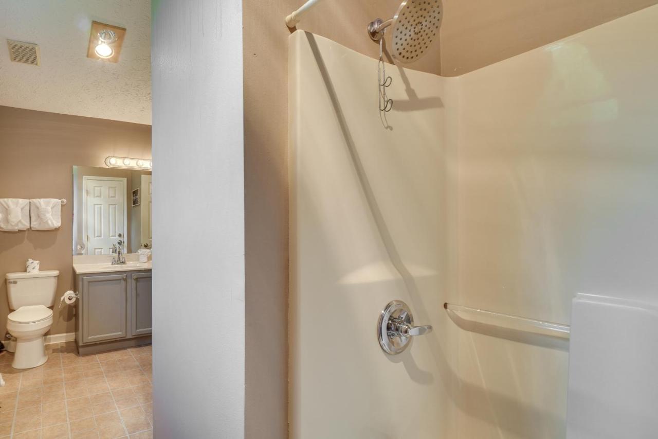 Gatlinburg Vacation Rental Balcony With Hot Tub! Extérieur photo